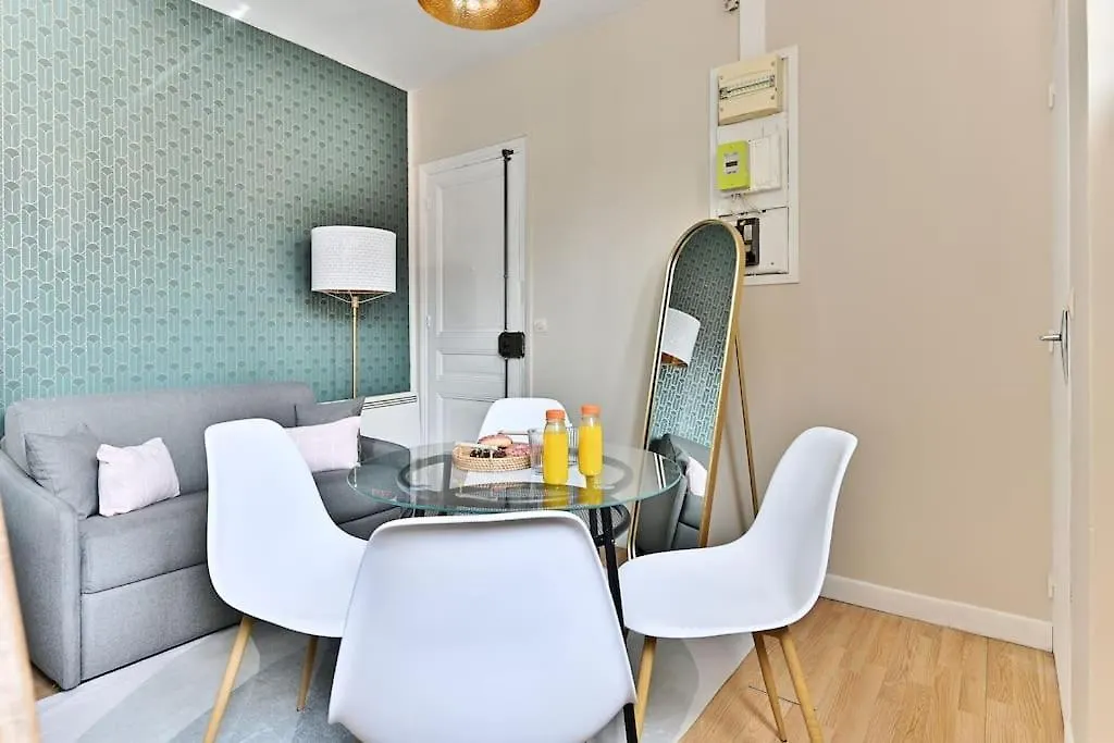 Apartmán Avec Mezzanine Au Centre De Paříž