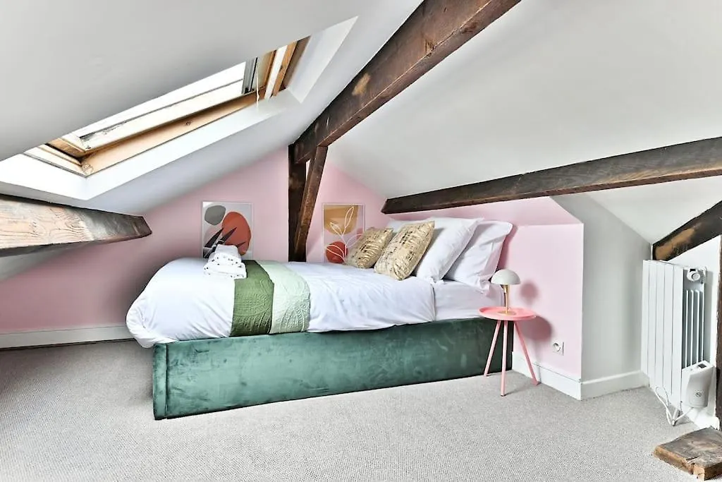 Avec Mezzanine Au Centre De Apartamento Paris